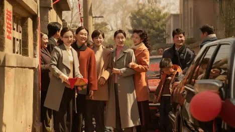 在探讨2025年音乐节如何“熬出头”的问题时,我们首先得注意到今年音乐节市场的几大变化
