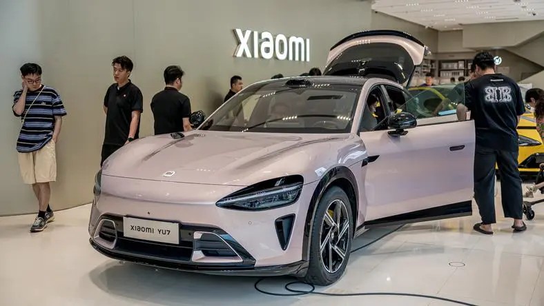 YU7 发布会后,小米友商咬紧牙拼了