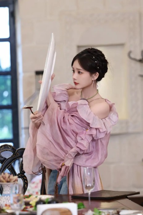 不止AI有“闭环”，美股也“闭环”了