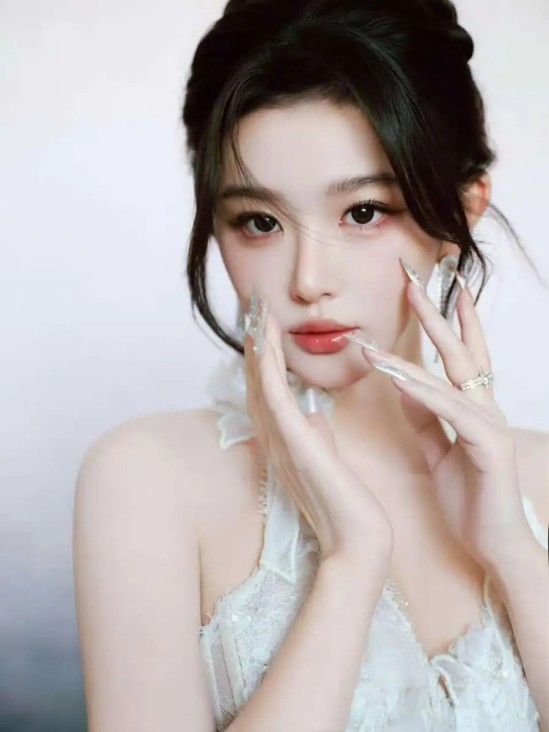 Rain用中文向听障粉丝道歉：无声的共情，是最动人的温柔