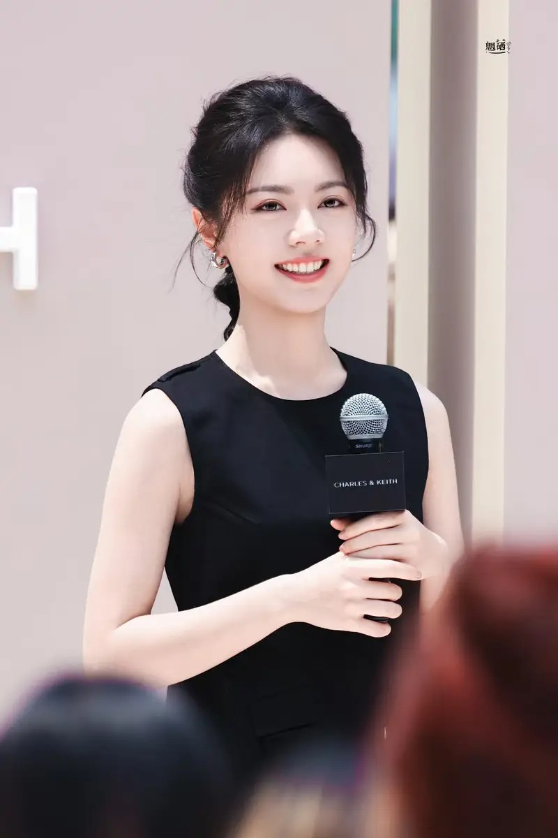 周渝民“娶我女儿先拿几千万”：嘴上揍人，本质是老父亲的护犊玩笑